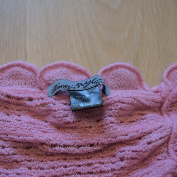 Anthropologie Pink Knit Scallop Infinity Scarf - Picture 3 of 5